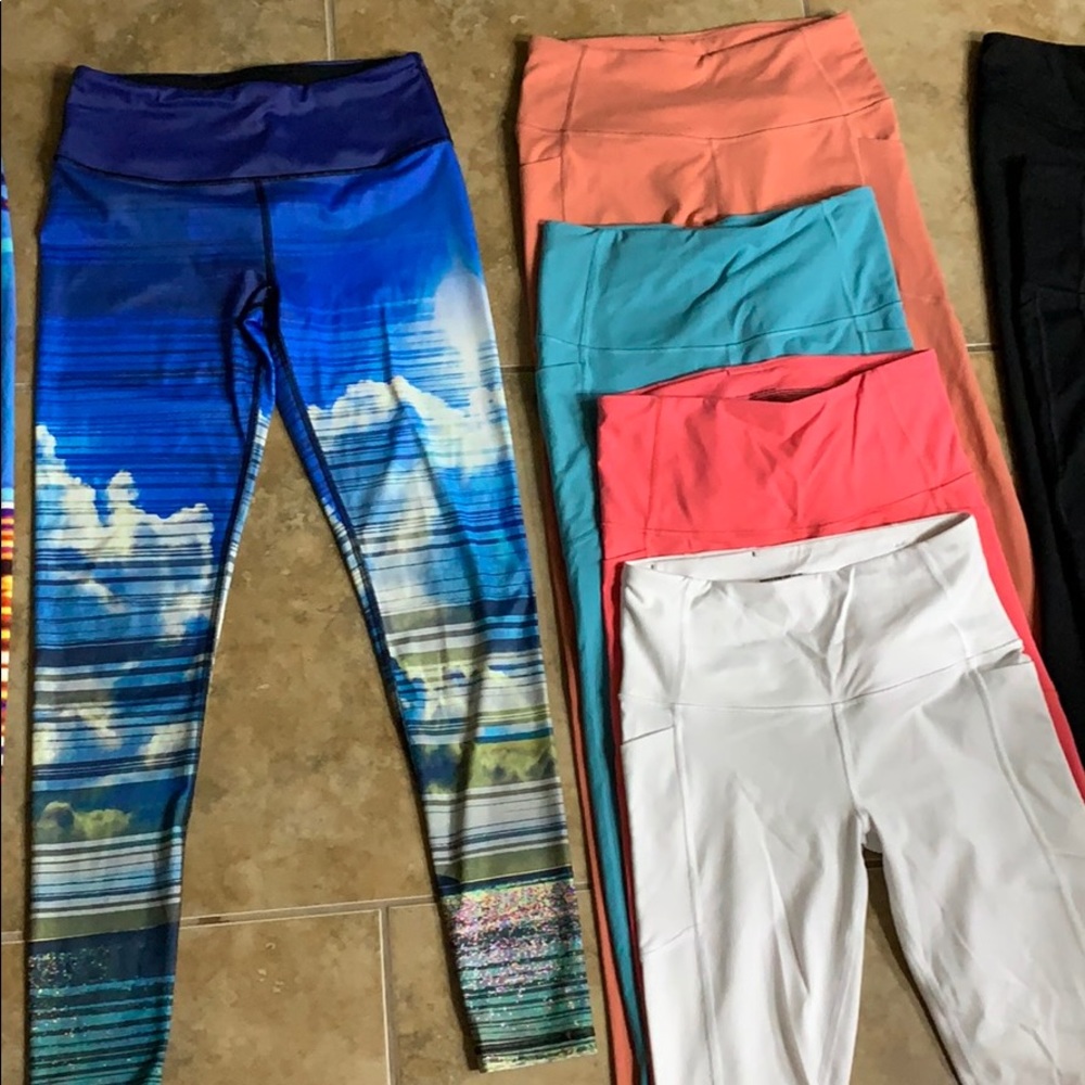 Victoria’s Secret Sport knockout tights